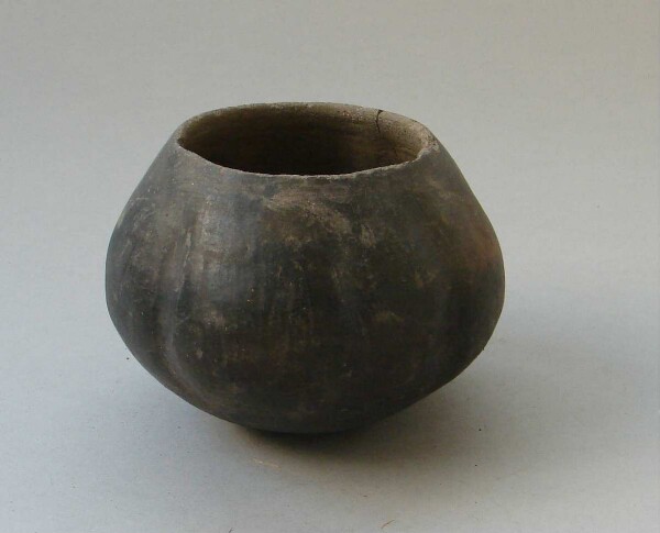 Clay vessel