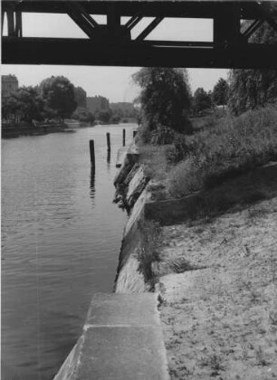 Uferinstandsetzung Landwehrkanal Bereich Wiener Brücke