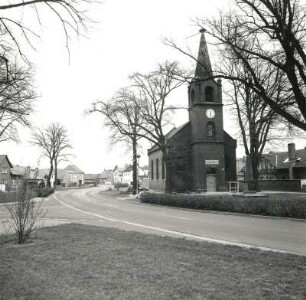 Bersteland-Freiwalde. Dorfkirche (1870/1871). Ansicht von Nordwesten