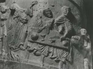 Das Gastmahl des Herodes mit dem Tanz der Salome, Bernwardsäule, Dom zu Hildesheim
