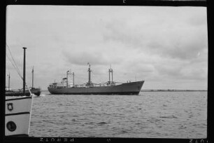 Sternenfels (1957), D.D.G. "Hansa".- Deutsche Dampfschiffahrts-Gesellschaft "Hansa", Bremen