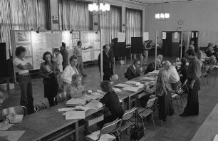 Briefwahl im Rahmen der Bundestagswahl am 3. Oktober 1976