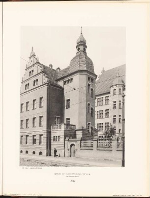 Gemeindeschule in der Glogauer Straße, Berlin: Ansicht Lehrerwohnhaus (aus: Neubauten der Stadt Berlin, Bd. II, 1903)