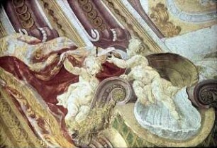 Randzone mit illusionistischer Architekturmalerei