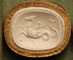 Cupido, auf einem Hippokamp reitend (Daktyliothek, Erstes Mythologisches Tausend)