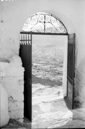 Athen: Tor mit Ausblick, Lykavittos