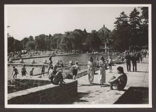 Städt. Freibad nach dem Umbau. Detmold. Georg-Weerth-Str. Papierabzug