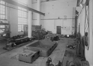 Industrie-Kraftwerk. Montage der Gegendruckturbine M6 : Lauta (Niederlausitz). Industrie-Kraftwerk. Montage der Gegendruckturbine M6