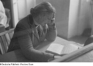 Porträt Hedda Zinners