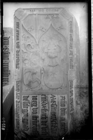 Kürnbach Liebfrauenkirche - Michaelskirche Grabmal Jörg von Sternenfels (gestorben 1500) und Agnes Böcklin (gestorben 1494)