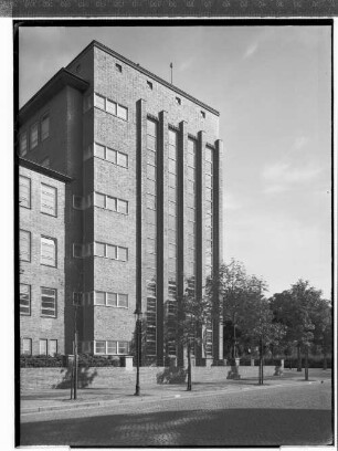 Schule Bogenstraße (Hamburg-Eimsbüttel): Teilansicht, Mittelbau : SchumacherWV Nr. 301