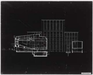 Kammerspiele (später: Schauspielhaus), Bochum: Längsschnitt (Ausstellungstafel der »Prague Quadrennial of the Theatre Design and Architecture« 1967)