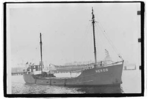 Heros ex Gerda Luise ex Hela (1931), Herbert Neelsen