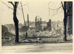 Zerstörungen Zweiter Weltkrieg - Luftangriff 2./3.09.1942. Ecke Beiertheimer Allee 4 und Kriegsstraße 25
