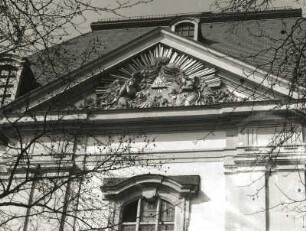 Dresden-Neustadt. Dreikönigskirche. Giebelfeld