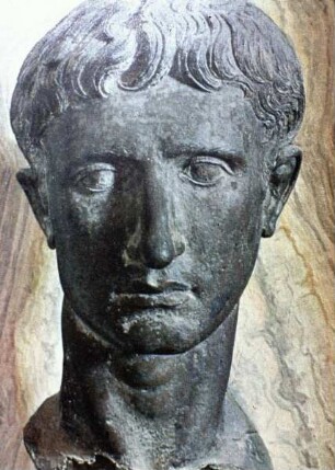 Büste Augustus