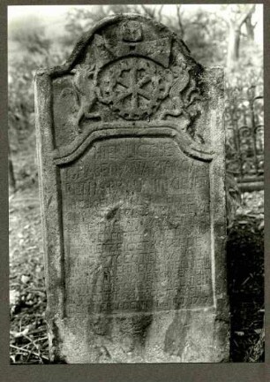 Friedhof. Grabstein der Müllersgattin Anna Margaretha Braun, +1757