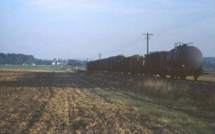 Wallerstein Lok 211 184 Nahgüterzug Bahnübergang