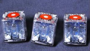Packung mit drei Flashcube Blitzwürfeln