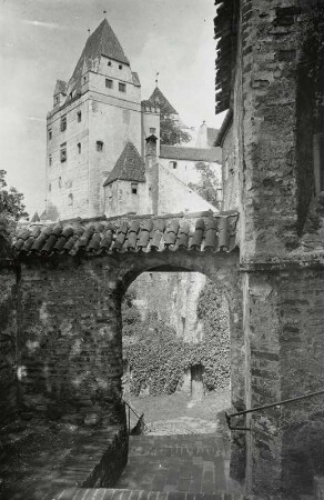 Landshut, Burg Trausnitz : Landshut. Burg Trausnitz. Ansicht von Westen mit Wittelsbacher Turm