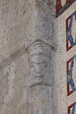 Pilasterkapitell mit Grotesken