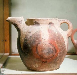 Iraklion. Archäologisches Museum. Vasilikí-Kanne, 2200 v. Chr., von der Insel Mochlos