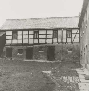 Reichenbach, Vierseithof : Reichenbach-Cunsdorf. Vierseithof. Friesener Weg 10 (1. Hälfte 18. Jahrhundert). Seitengebäude. Hofansicht