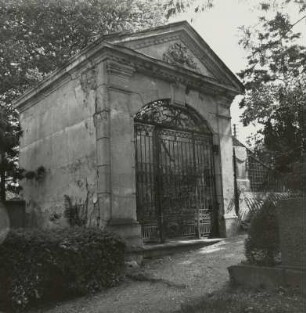 Gruft der Familie Böttger