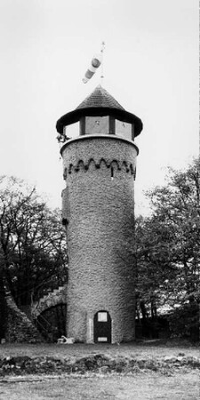 Kaiser-Wilhelm-Warte; Braunfels, Beim Remischen (bei Burgsolmser Weg)