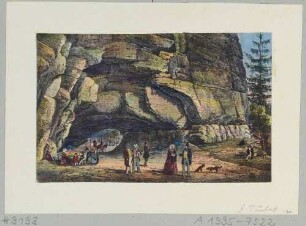 Das Felsentor Kuhstall auf dem Neuen Wildenstein zwischen Schmilka und dem Kirnitzschtal in der Sächsischen Schweiz von Südwesten