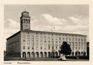 Postkartenalbum mit Motiven von Karlsruhe. "Karlsruhe - Oberpostdirektion"