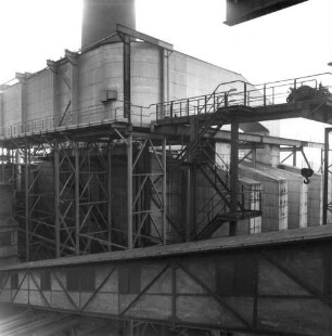 Rauchgasentstaubung : Zwickau. VEB Steinkohlenwerk "Karl Marx". Heizkraftwerk "Karl Marx III". Rauchgasentstaubung