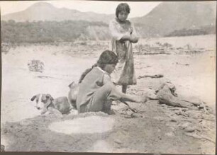 Chiriguanofrauen am Río Pilcomayo bei Villamontes