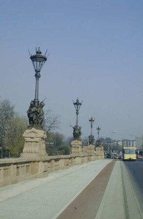 Moltkebrücke Berlin-Tiergarten (Spree)