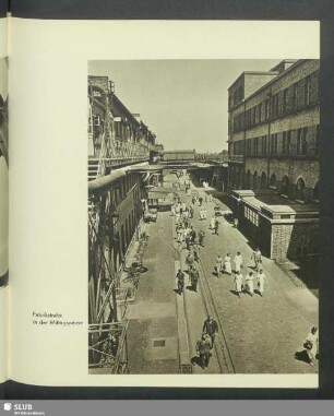 Fabrikstraße in der Mittagspause