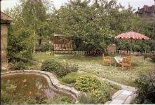 Privathaus und Grundstück: Garten