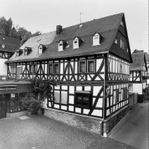 Braunfels, Schloßstraße 2, Schloßstraße 4