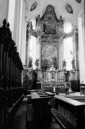 Chorgestühl und Chor der Pfarrkirche St. Trudpert im Münstertal