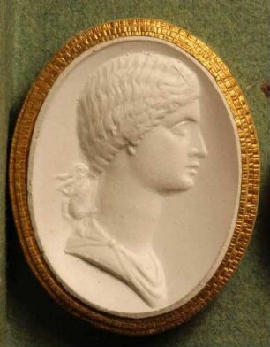 Profilbildnis der Agrippina (Daktyliothek, Zweites Historisches Tausend)