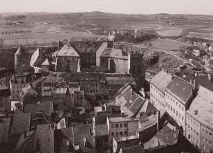 Blick vom Turm der Petrikirche nach Nordwesten zur Ortenburg