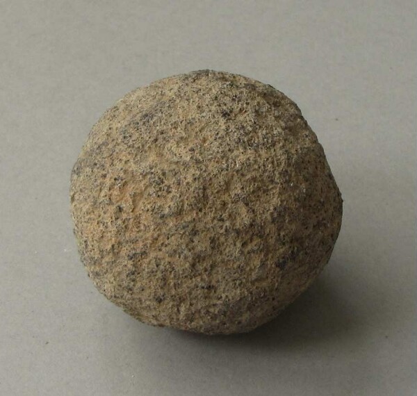 Boule de pierre