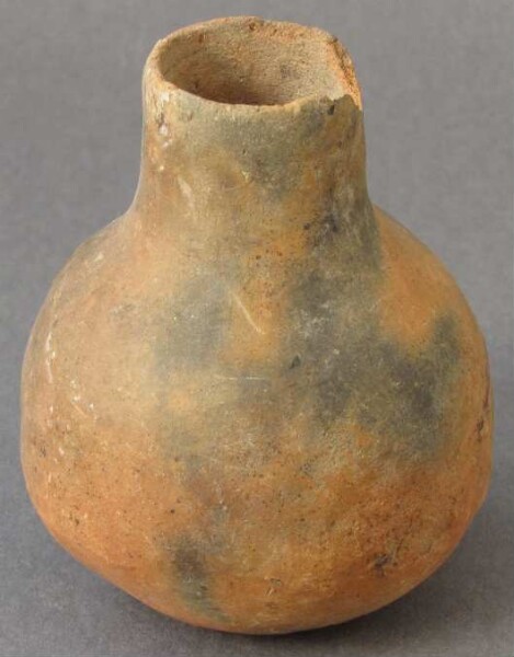 Clay vessel