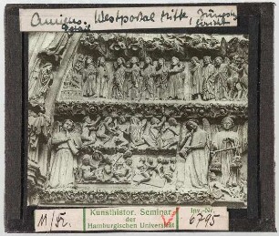 Amiens, Kathedrale: mittl. Westportal, Jüngstes Gericht: Auferstehung, die Seligen