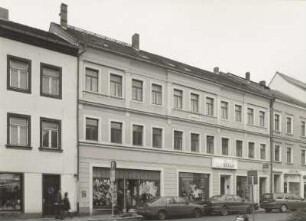 Radeberg, Wohnhaus : Radeberg. Wohnhaus mit Läden. Hauptstraße 8. Vor 1760. Um 1850. Straßenansicht