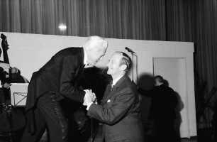 Freiburg: Kongresshaus Freiburg; Ministerpräsident Filbinger und Karl Münchinger