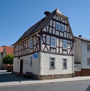 Rathaus; Linden, Rathausstraße 18