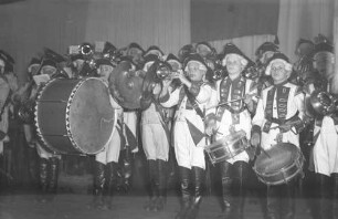 Dinkelsbühl: in der Schranne, Kongress der Siebenbürger Sachsen, Dinkelsbühler Kinderzeche, Kapelle