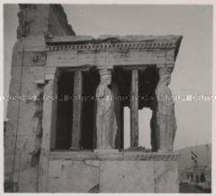 Wehrmachtssoldaten, Athen, Akropolis, Karyatiden-Säulen