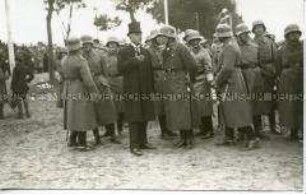 Reichswehr bei der Einweihung des Tannenberg-Denkmals