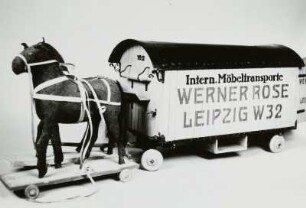 Pferd mit Wagen